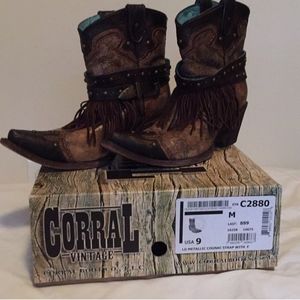 Corral Vintage Cowboy Boots